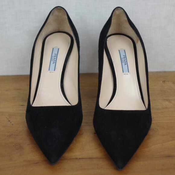 Prada Italian Made Pointed Toe Black Suede Heels Size 39.5 - Picture 13 of 13